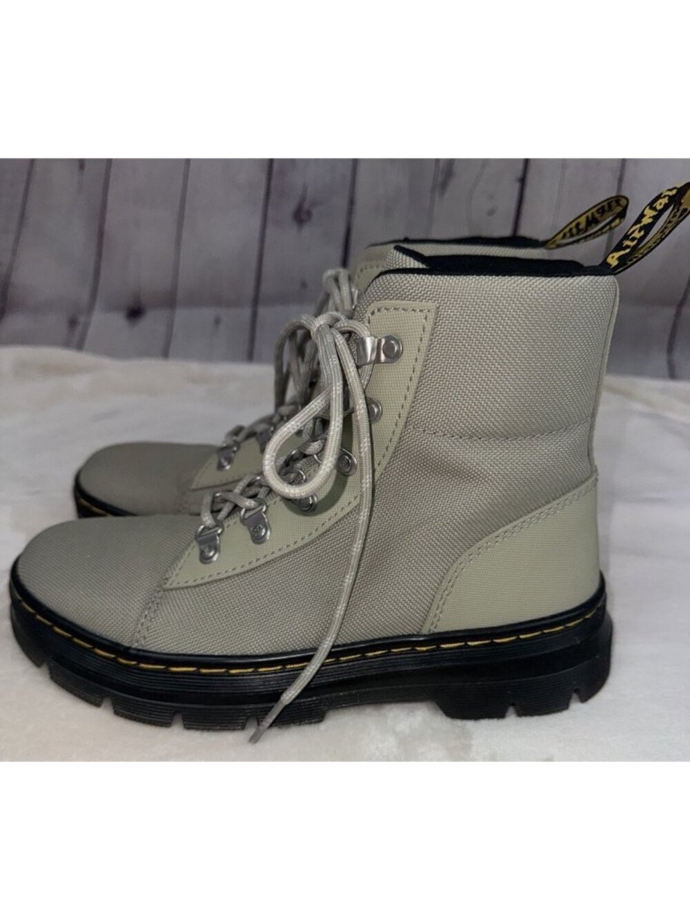 Dr. MARTENS Combs Tech Poly Casual Boots Size US 8 EU 39 Women's Stone Lace Up